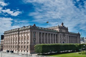 tłumacz przysięgły szwedzkiego - TOLKEN